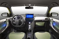 Interieur_Toyota-iQ-Sport-Concept_19