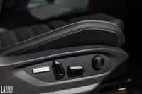 Interieur_Volkswagen-Amarok-HardTop-Aventura_45