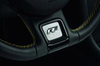 Interieur_Volkswagen-Beetle-GSR_11
                                                        width=