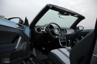 Interieur_Volkswagen-Coccinelle-Cabriolet-Denim_3