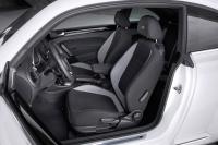 Interieur_Volkswagen-Coccinelle-R-Line_7
                                                        width=