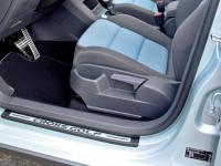 Interieur_Volkswagen-Cross-Golf_27