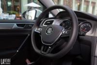 Interieur_Volkswagen-Golf-1.0l-Tsi_33