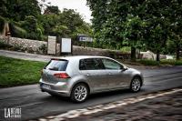 Exterieur_Volkswagen-Golf-2.0-TDI-150-DSG-Carat_1
                                                        width=