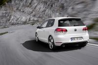 Exterieur_Volkswagen-Golf-6-GTI_4
                                                        width=