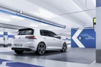 Exterieur_Volkswagen-Golf-7-Restylee_2
                                                        width=