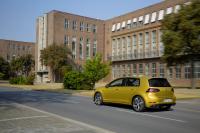 Exterieur_Volkswagen-Golf-7-Restylee_3
                                                        width=