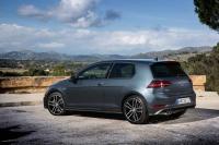 Exterieur_Volkswagen-Golf-GTD-2017_0
                                                        width=