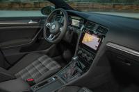 Interieur_Volkswagen-Golf-GTD-Break-2017_14