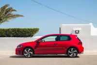 Exterieur_Volkswagen-Golf-GTI-Performance_17