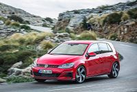 Exterieur_Volkswagen-Golf-GTI-Performance_0
                                                        width=