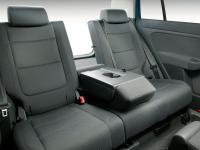 Interieur_Volkswagen-Golf-Plus_27
                                                        width=