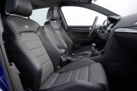 Interieur_Volkswagen-Golf-R-2014_12