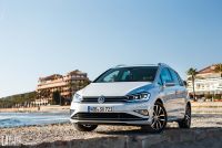 Exterieur_Volkswagen-Golf-Sportsvan-TSI_13