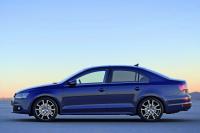 Exterieur_Volkswagen-Jetta-2011_18