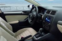 Interieur_Volkswagen-Jetta-2011_26
                                                        width=