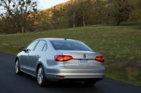 Exterieur_Volkswagen-Jetta-2014_4
                                                        width=