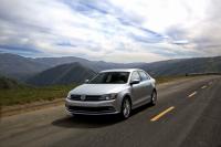 Exterieur_Volkswagen-Jetta-2014_8