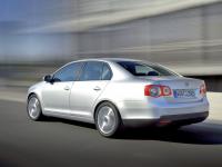 Exterieur_Volkswagen-Jetta_9