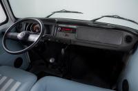 Interieur_Volkswagen-Kombi-Last-Edition_19