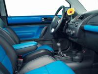 Interieur_Volkswagen-New-Beetle_41