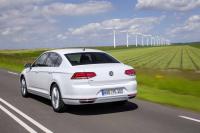 Exterieur_Volkswagen-Passat-GTE_8
                                                        width=