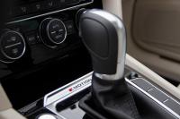 Interieur_Volkswagen-Passat-SW-TDI-240_13
                                                        width=