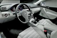 Interieur_Volkswagen-Passat_47
                                                        width=