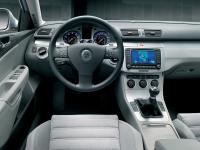 Interieur_Volkswagen-Passat_72
                                                        width=