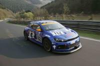 Exterieur_Volkswagen-Scirocco-GT24_4