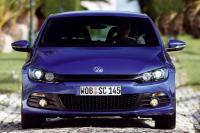 Exterieur_Volkswagen-Scirocco_16
                                                        width=