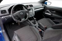 Interieur_Volkswagen-Scirocco_57