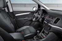 Interieur_Volkswagen-Sharan-2010_6
                                                        width=