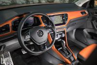 Interieur_Volkswagen-T-Roc-TDI-150_39
                                                        width=