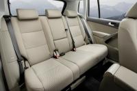 Interieur_Volkswagen-Tiguan_97
                                                        width=