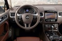 Interieur_Volkswagen-Touareg-2010_29