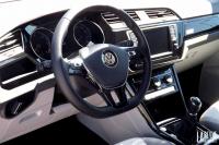 Interieur_Volkswagen-Touran-TDI_12
                                                        width=