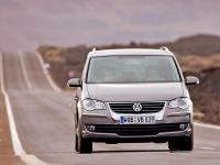 Exterieur_Volkswagen-Touran_10