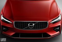 Exterieur_Volvo-S60-2018-R-Design_30
                                                        width=