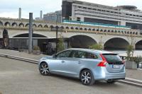 Exterieur_Volvo-V60-Plug-In-Hybrid_0
                                                        width=