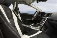 Interieur_Volvo-V60-R-Design_9
                                                        width=