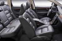 Interieur_Volvo-V70_35
                                                        width=