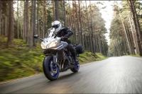 Exterieur_Yamaha-Fazer-8_5
                                                        width=