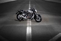 Exterieur_Yamaha-V-MAX_6
                                                        width=