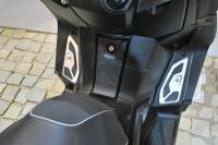 Exterieur_Yamaha-XMAX-2014_4