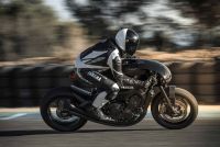 Exterieur_Yamaha-XSR900-Auto-Fabrica_5