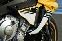 Interieur_Yamaha-YZF-R1-60th_11
                                                        width=