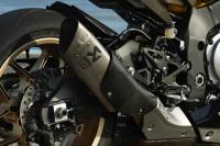 Interieur_Yamaha-YZF-R1-60th_13
                                                        width=