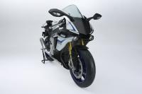 Exterieur_Yamaha-YZF-R1M_3
                                                        width=