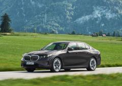 BMW 550e xDrive & BMW 530e : les Série 5 hybrides rechargeables sont dispo